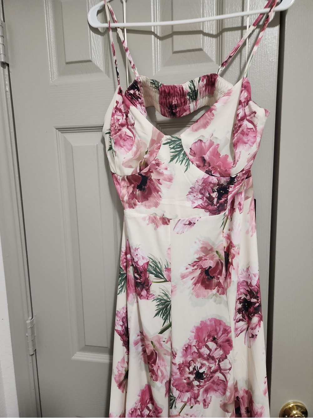 Floral Spaghetti-Strap Midi Dress in Pink and White